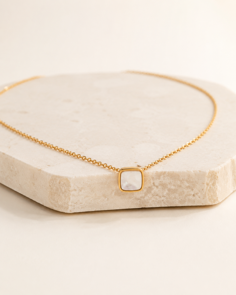 Colliers — collection de bijoux ELORA